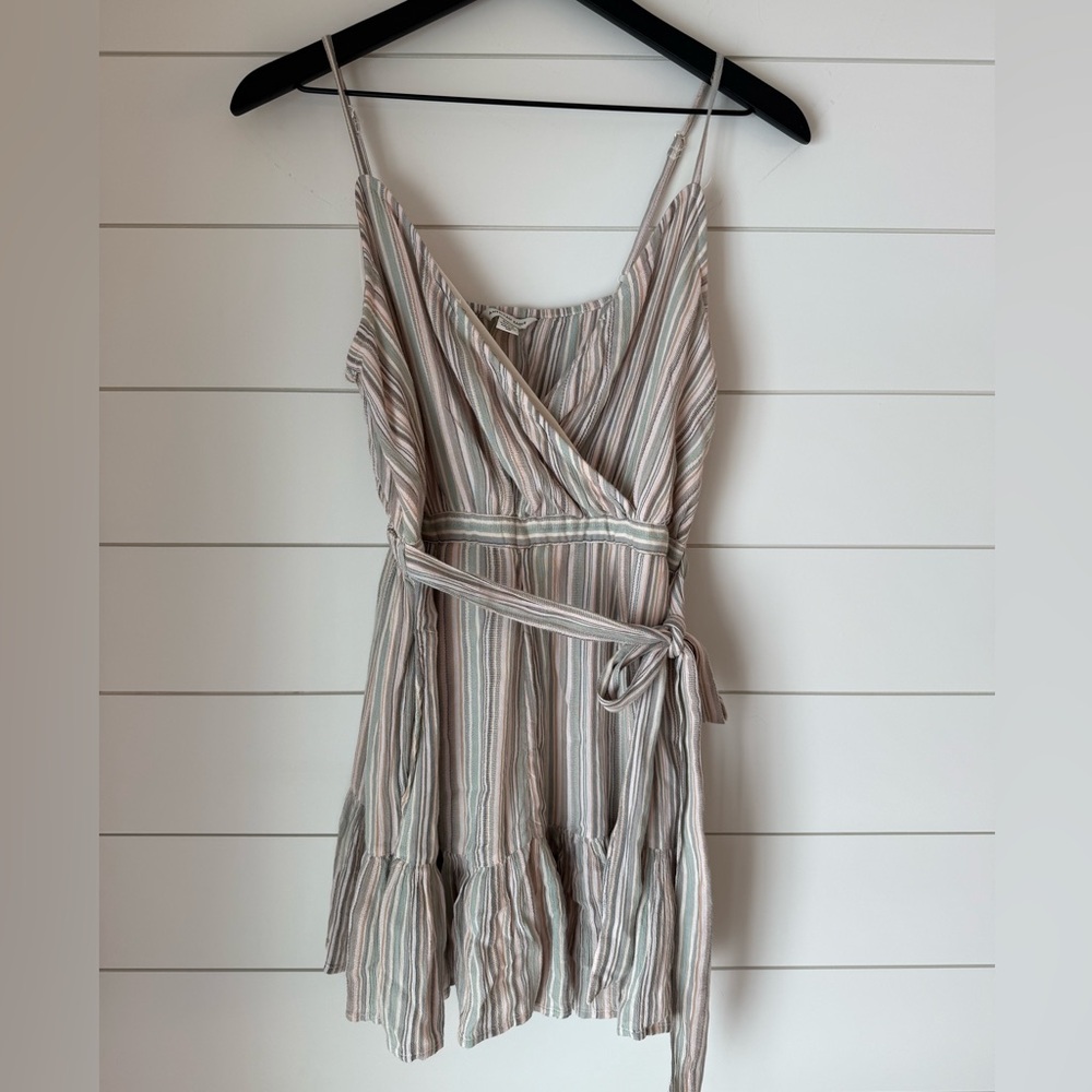American Eagle Women’s Small Romper